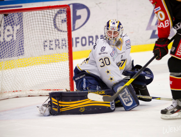 Daniel Larsson förstärker Boden Hockey!